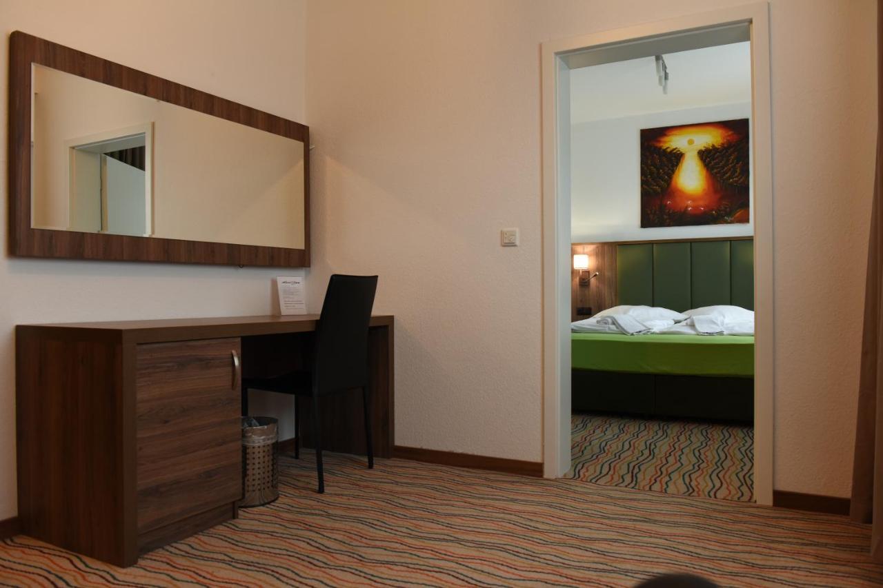 Hotel Olive Inn Ашаффенбург Екстер'єр фото